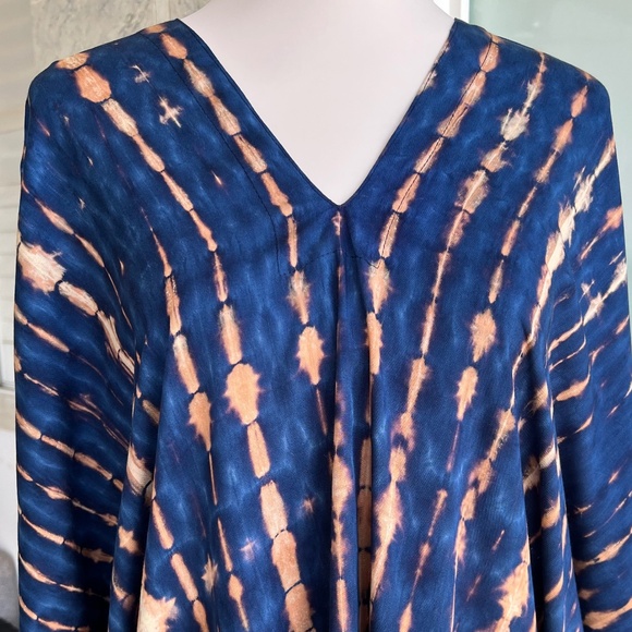 0028/ Indigo Blue Short kaftan, Mini caftan - Picture 3 of 7